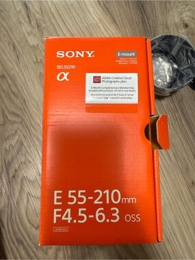Sony E 55-210mm F4.5-6.3 OSS Lens SEL55210